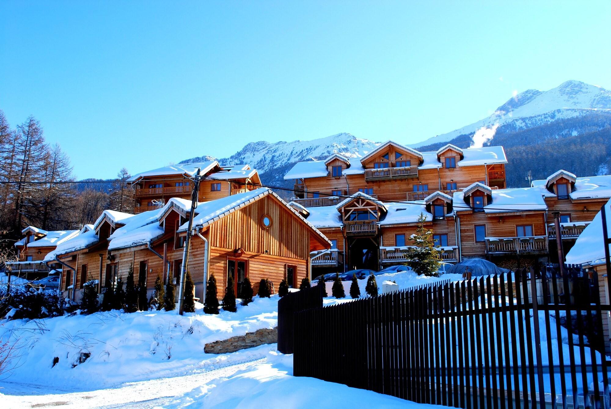 Residence Sunelia Les Logis D'Orres Les Orres Exterior photo